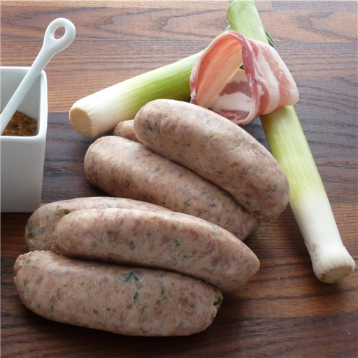 Pork, bacon and leek sausages. 6/pack. min 400g